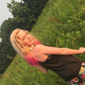 Meet your Posher, Alyssa